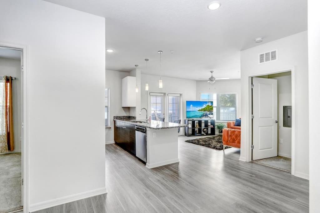 2-Bedroom Eccentric Oasis Tampa Exterior foto